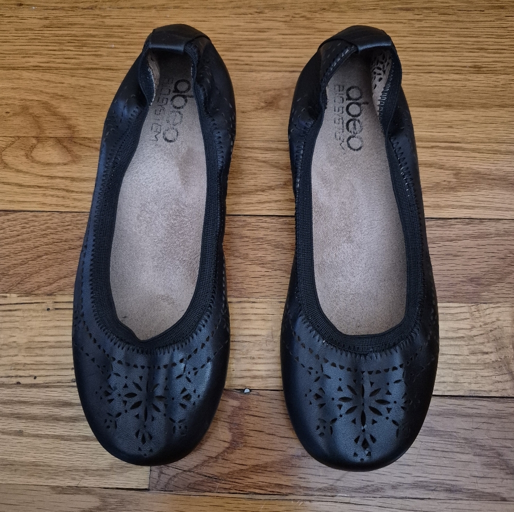 ABEO TAMRA Black Leather Ballet Flats Sz 6 N